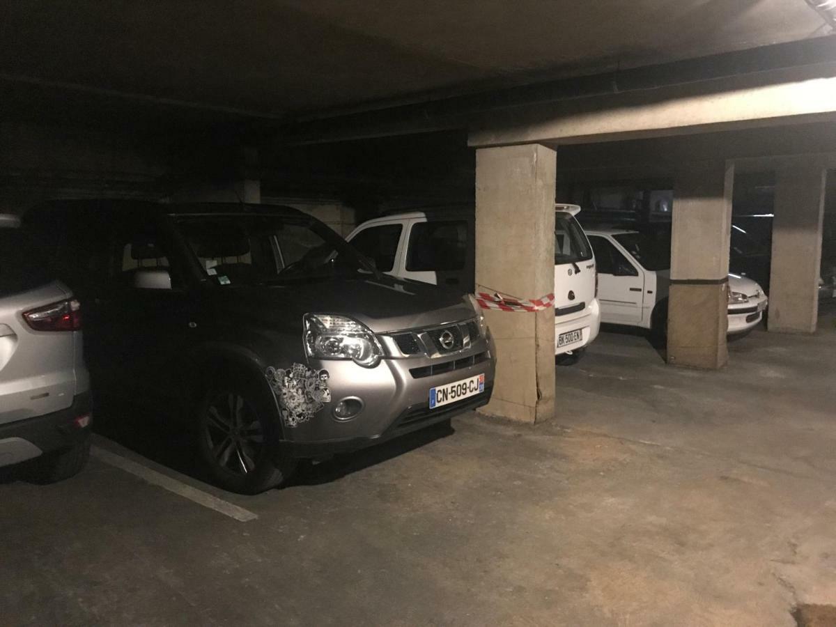 Feel@Home Nemausus « Le 42 » Nimes Luaran gambar